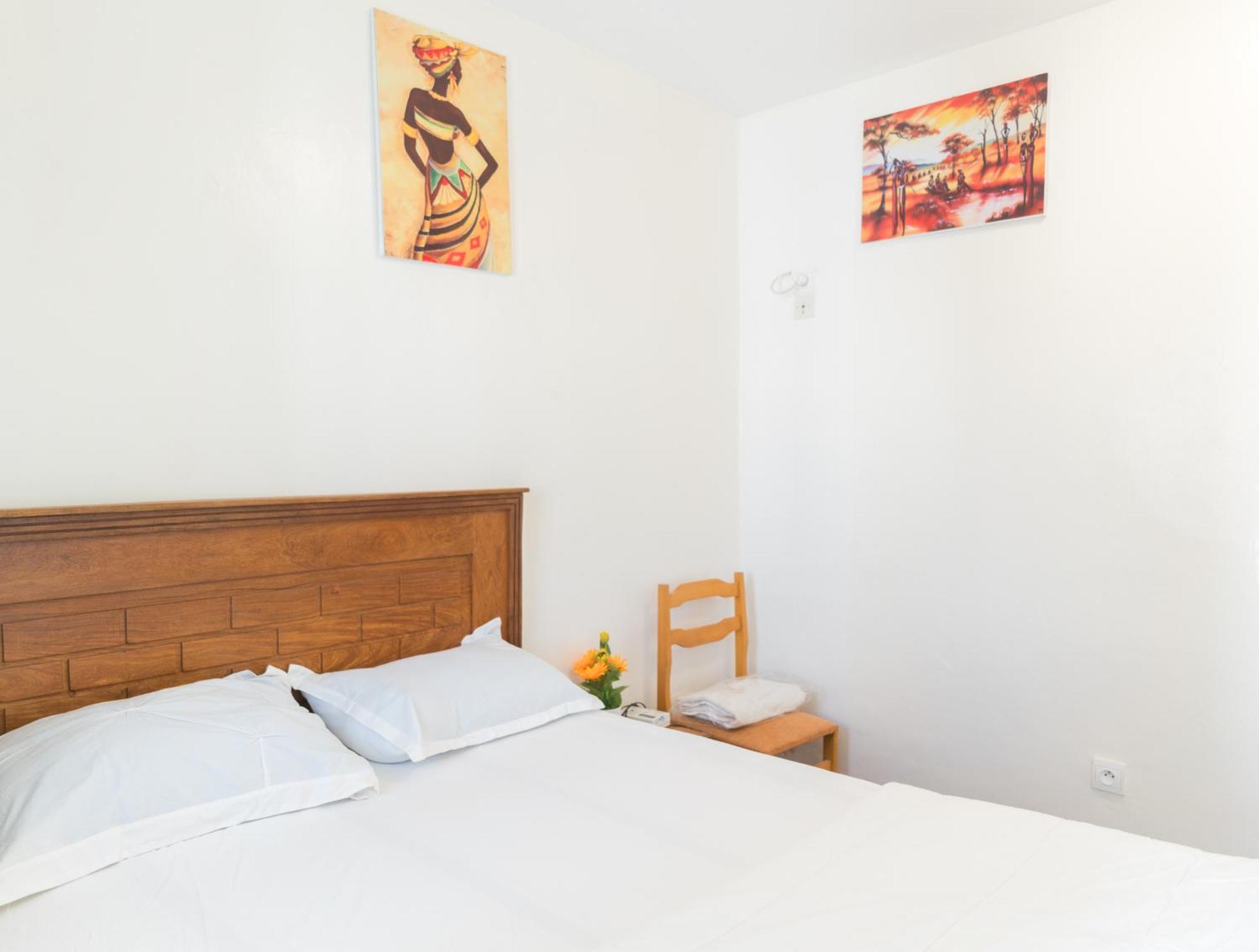 Residence Kane Diallo- Appartements Elegants Et Centraux A Дакар Екстериор снимка